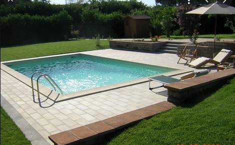 V1456 Villa in Borgo dcon giardino e piscina