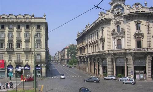 Palazzo / Palazzin for Sale in Torino