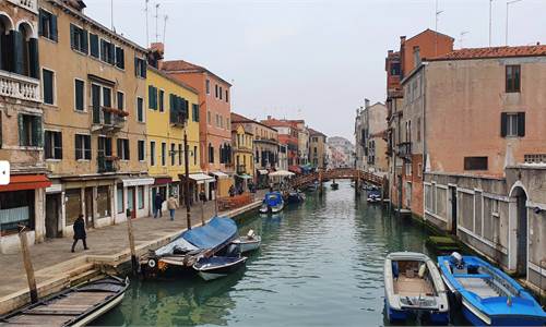 V1924 Venezia centro hotel 4* con  50 camere
