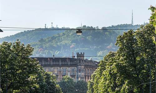 Palazzo / Palazzin for Sale in Torino